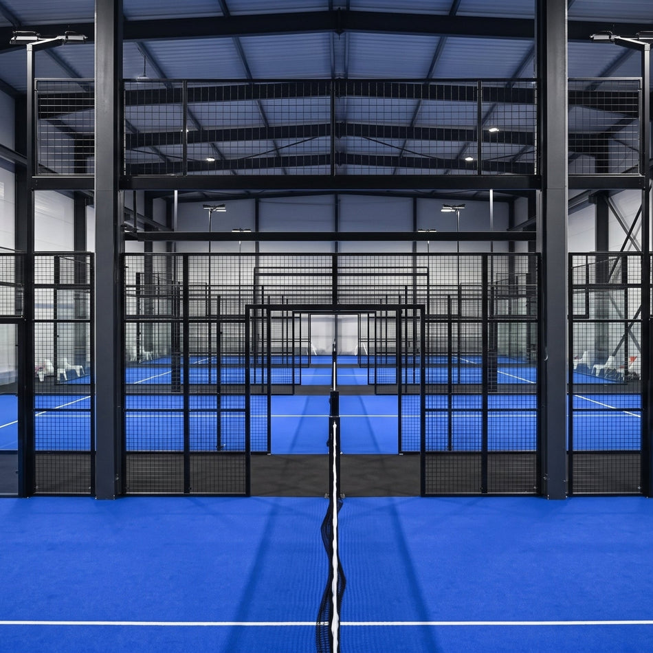 Padel court divider net for ball containment and court separation