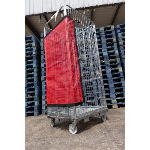 Roll cage net Red with webbed edging for extra strength and fittings